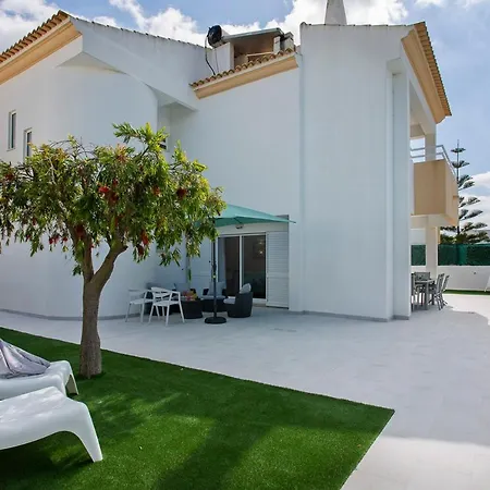 Mar E Brisa Villa *