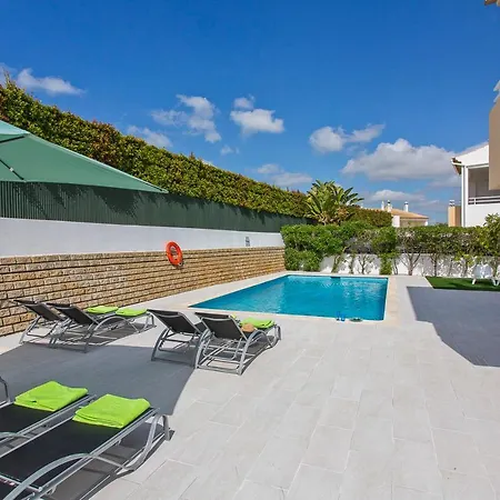Mar E Brisa Villa *